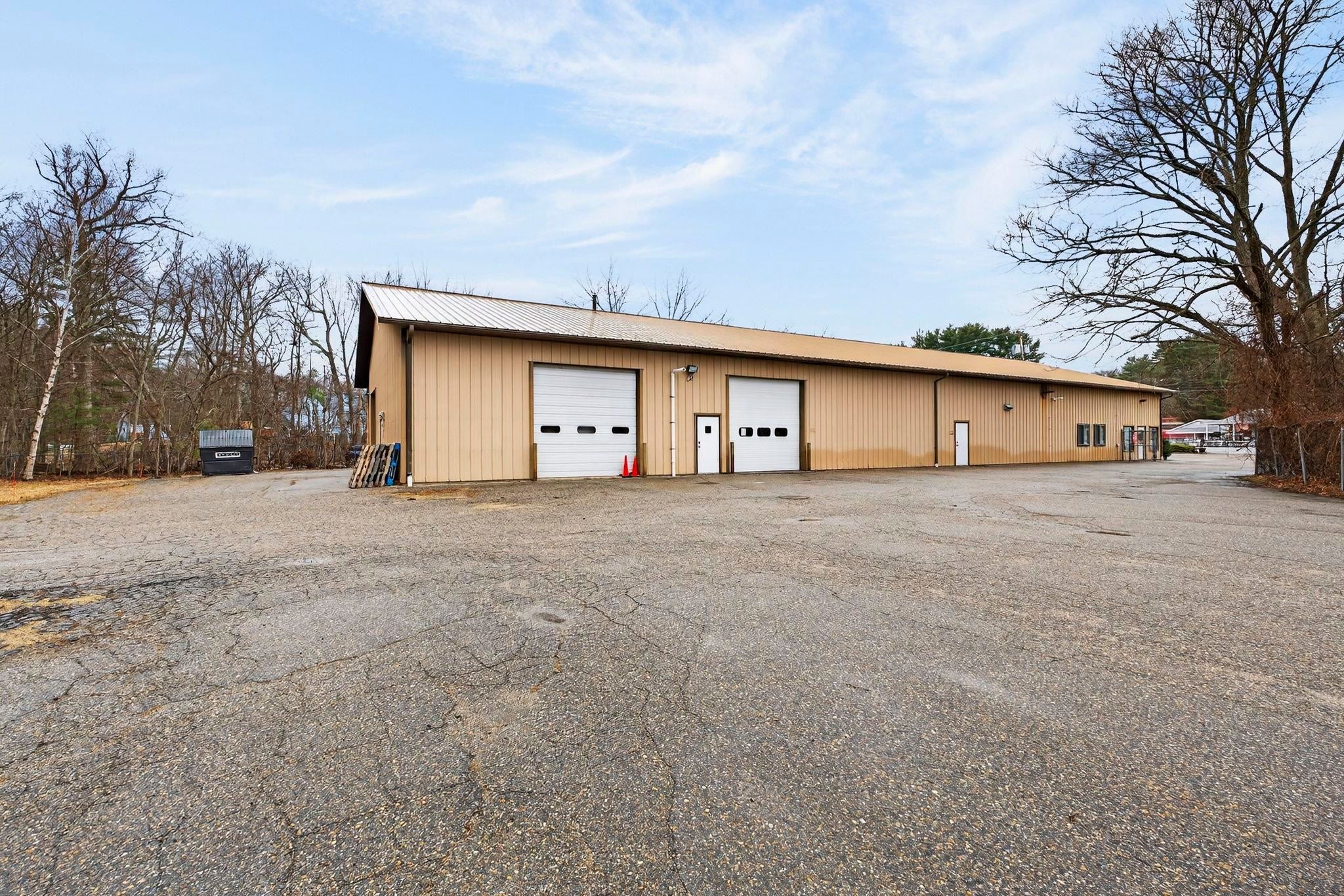 113 Lafayette Road