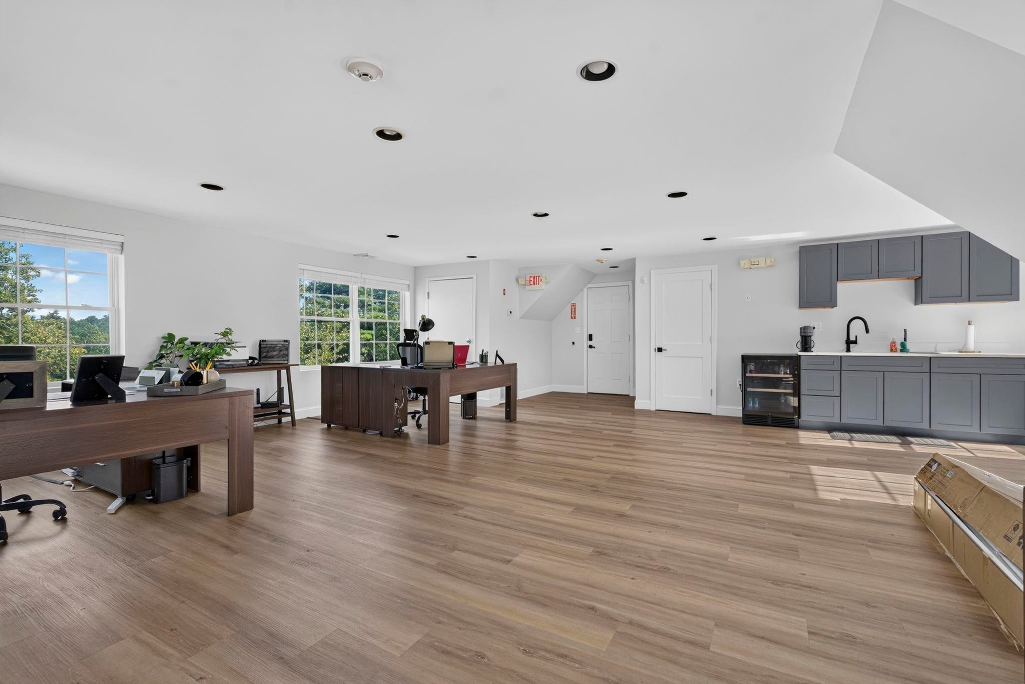 205 West River Road Unit 3