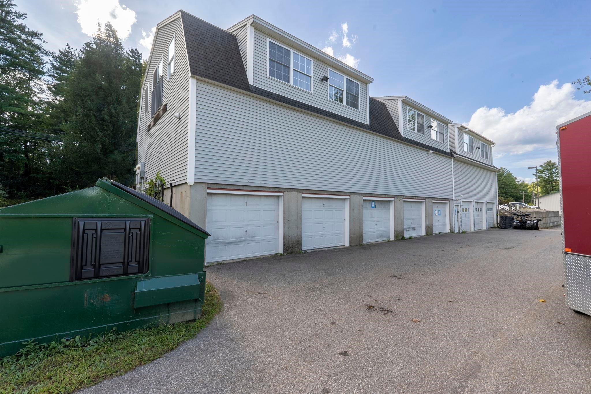 205 West River Road Unit 3