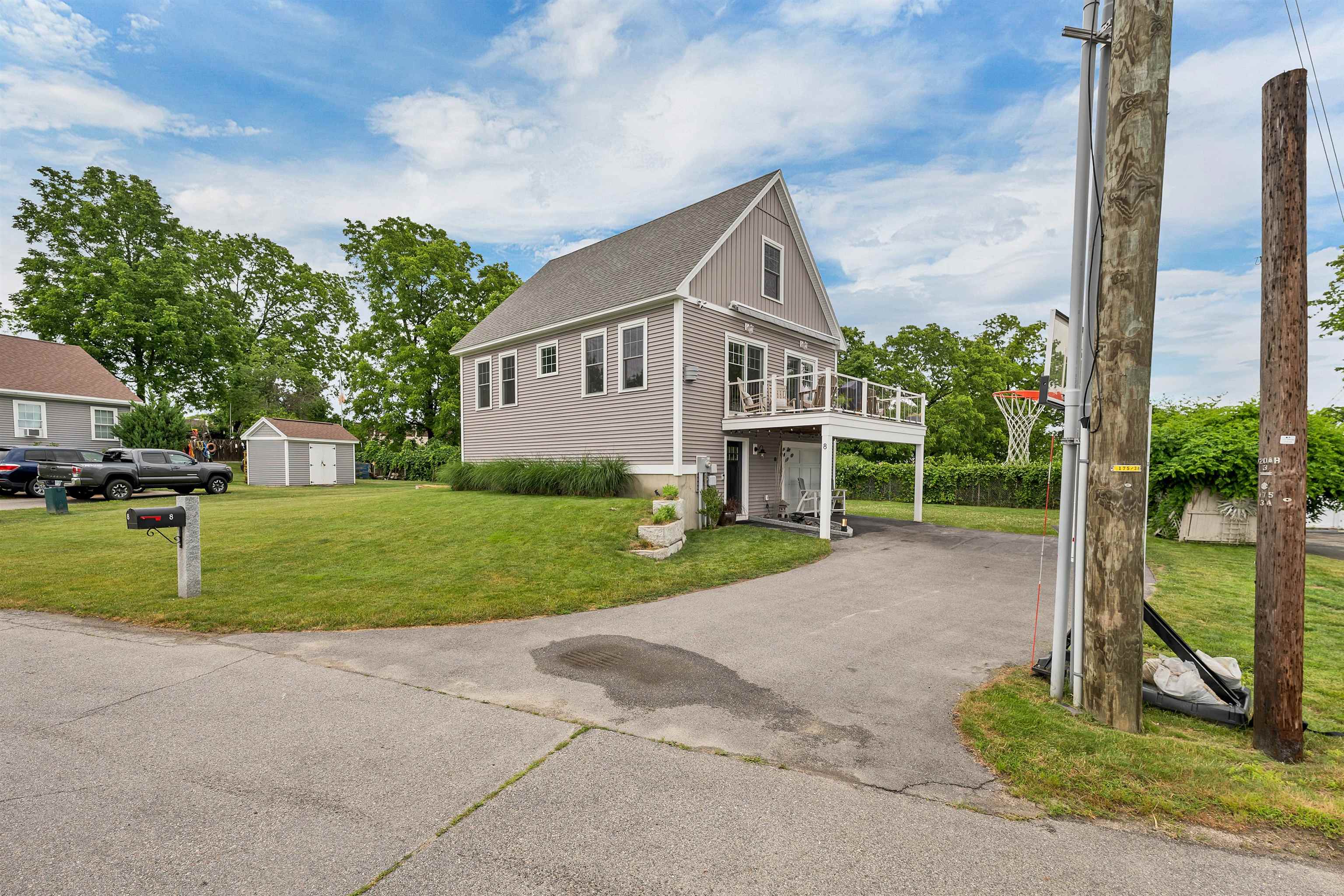 8 Heaphy Lane