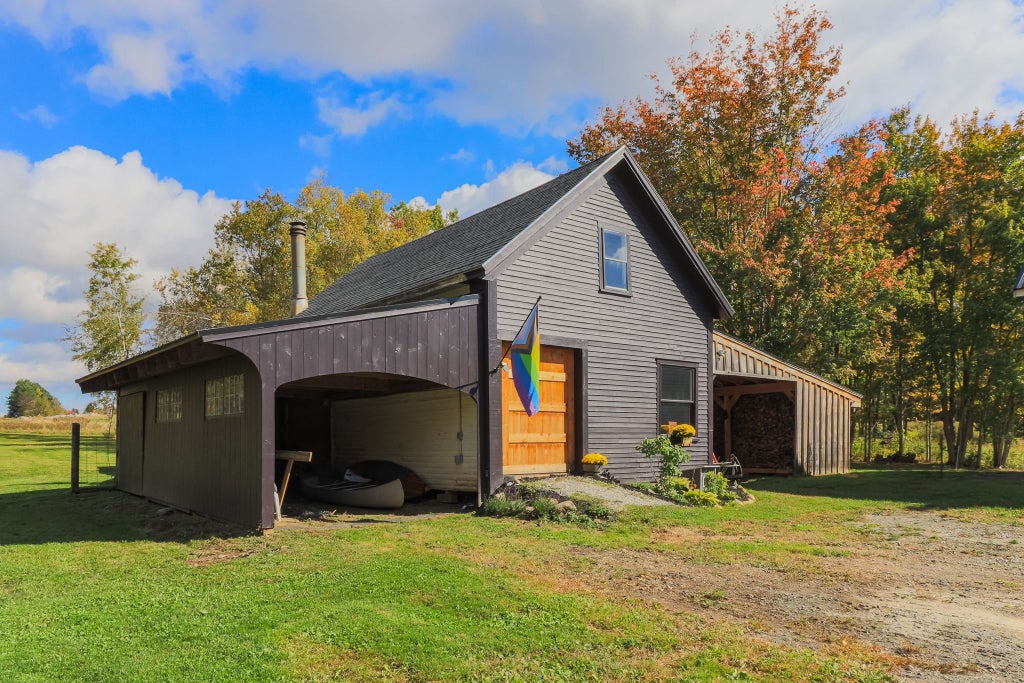 Photo of 85 White Oak Road, Barnstead, NH 03225 (MLS # 5113805)