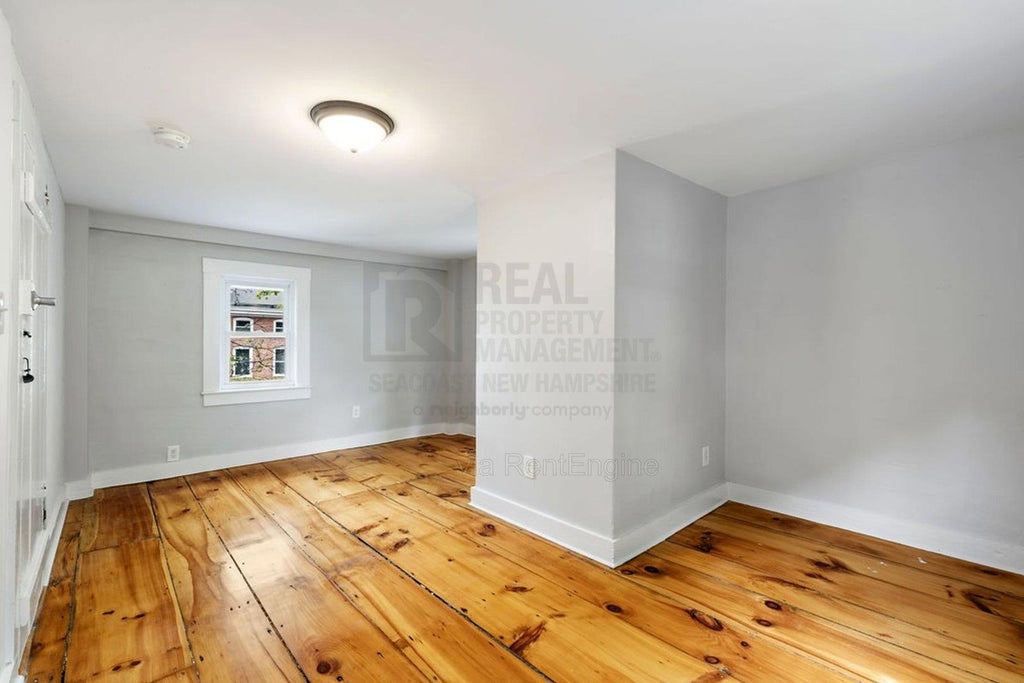 Photo of 3 Portsmouth Avenue, Exeter, NH 03833 (MLS # 5115721)