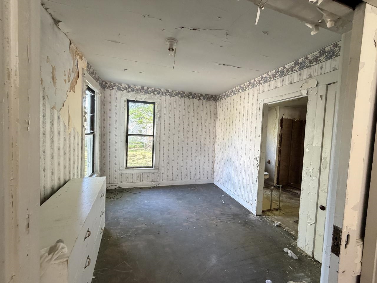 11 Allen Avenue