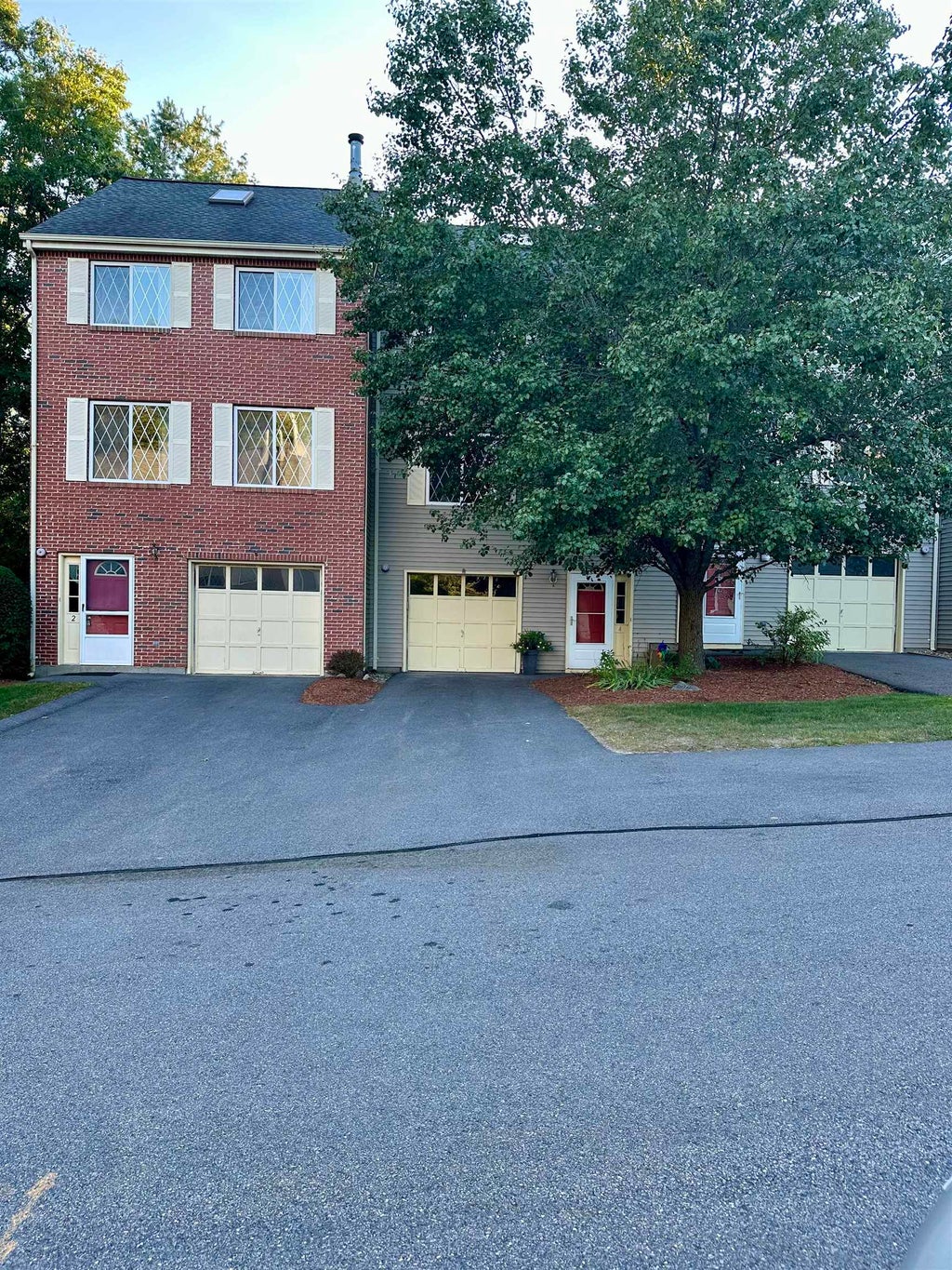 Photo of 4 Lynn Drive, Merrimack, NH 03054 (MLS # 5112055)