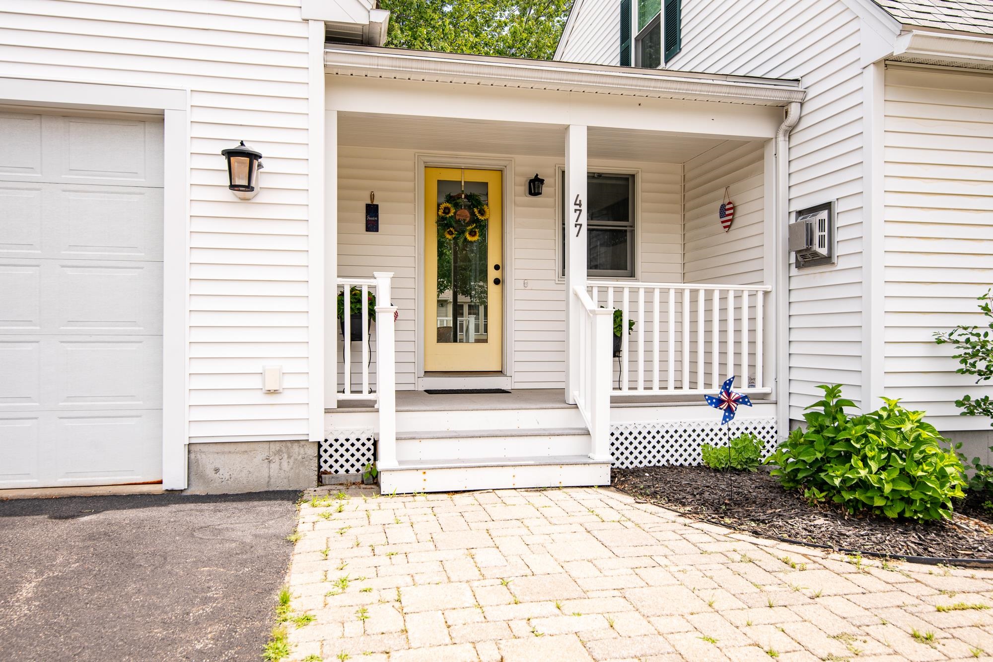477 Stockdale Circle