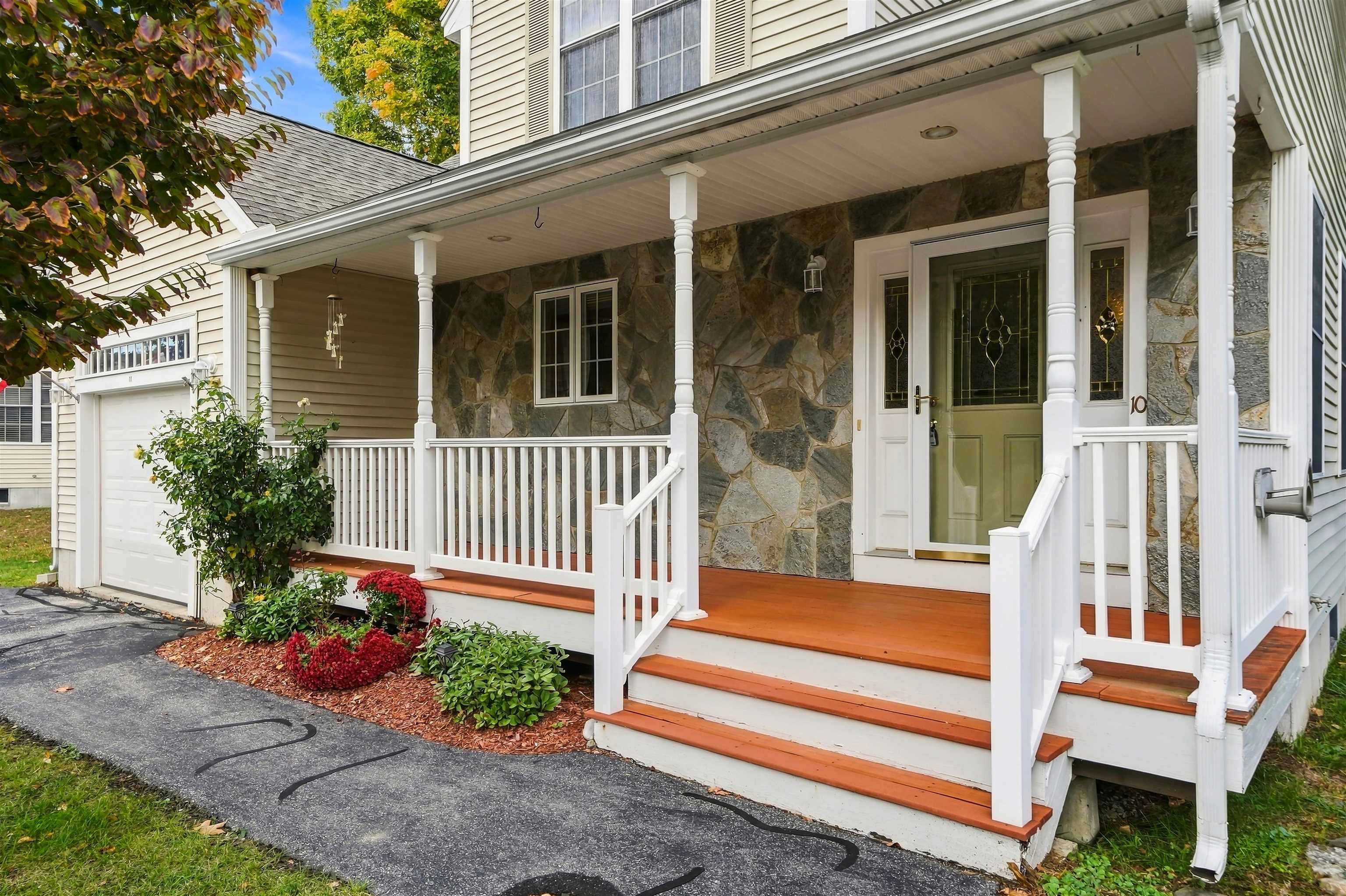 10 Nicolls Circle
