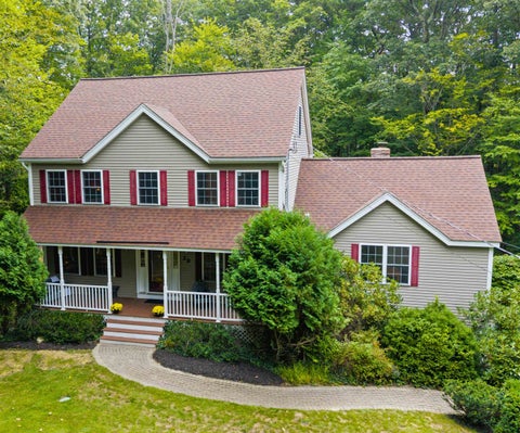 Photo of 29 Abenaki Circle, Chester, NH 03036 (MLS # 5108579)