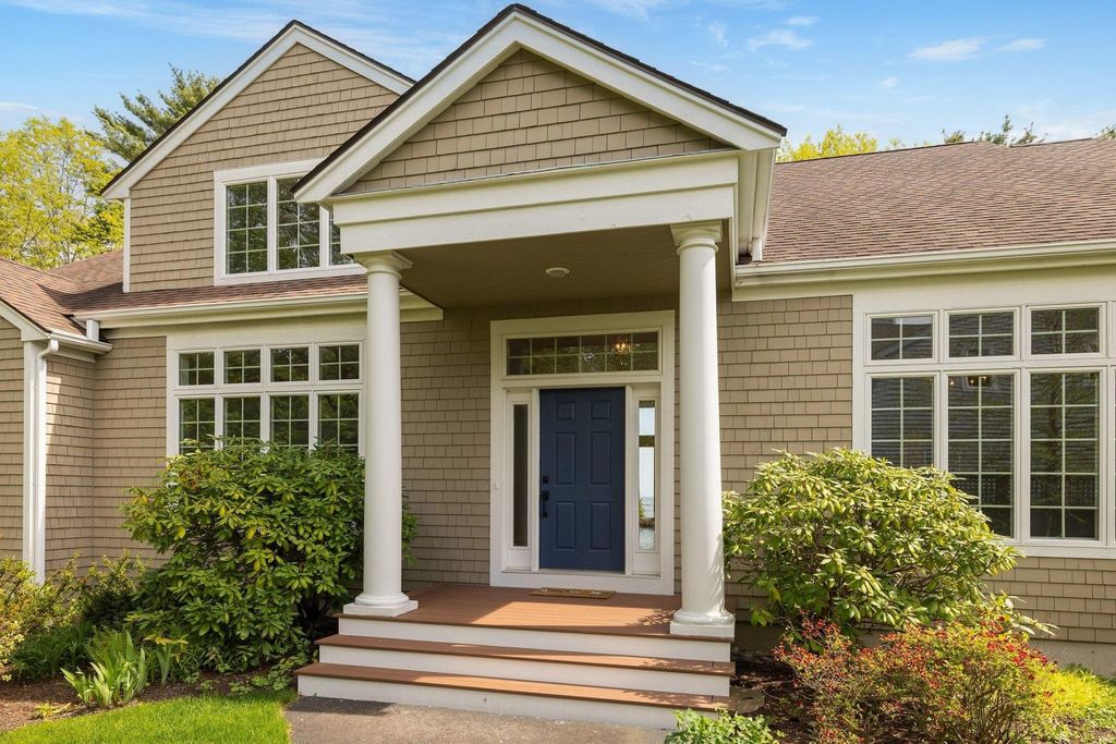 Photo of 65 Little Harbor Road, New Castle, NH 03854 (MLS # 5096009)