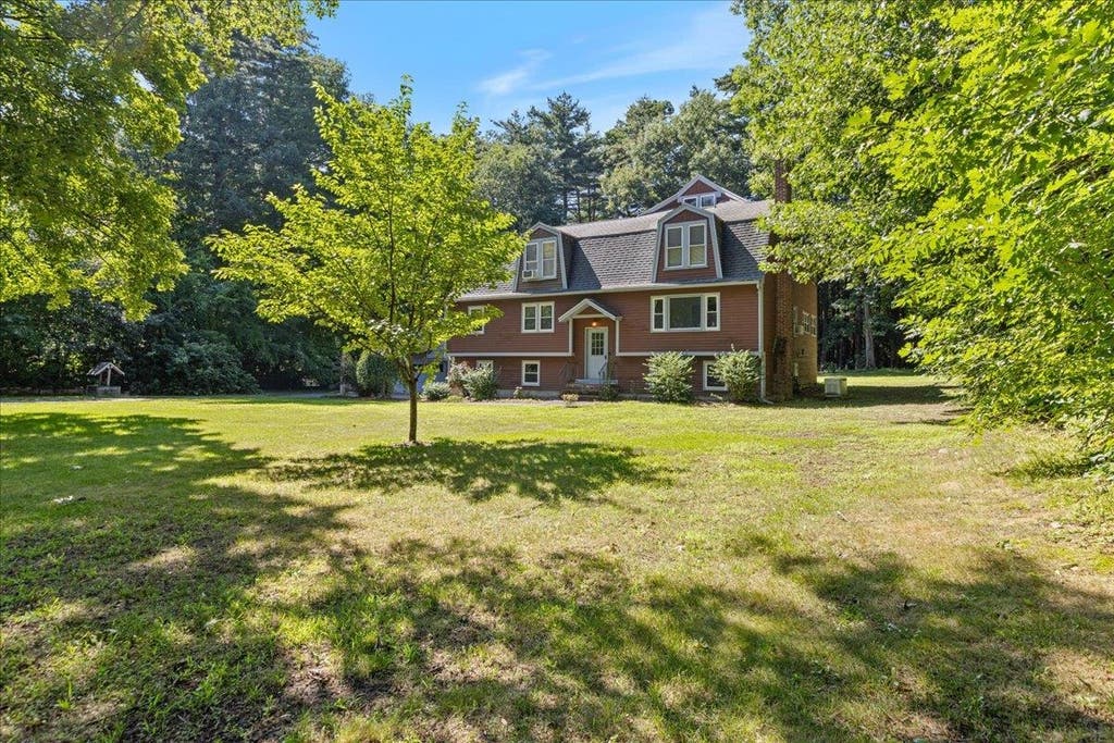 Photo of 5 Line Brook Road, Atkinson, NH 03811 (MLS # 5104213)