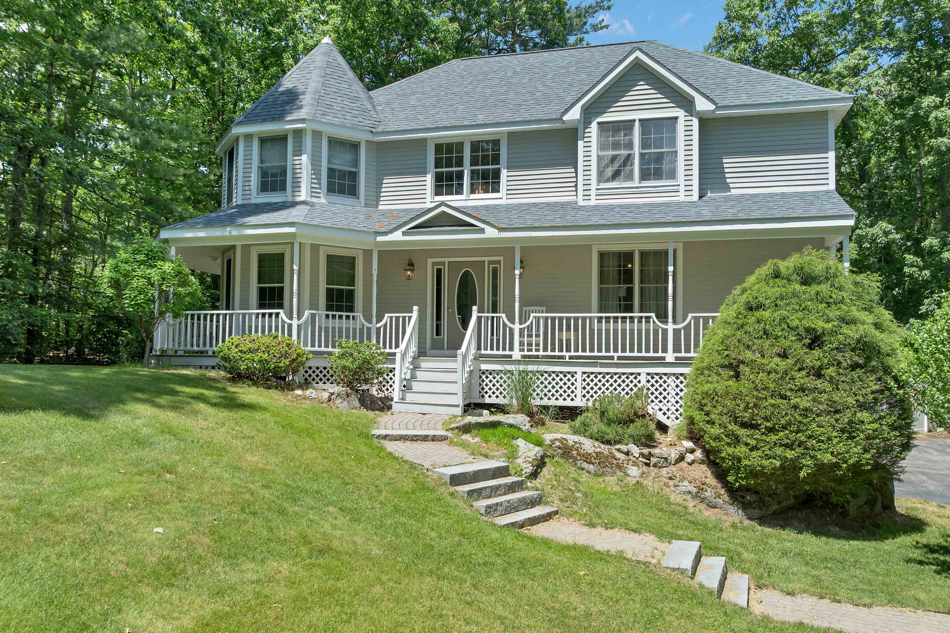 76 Marblehead Road