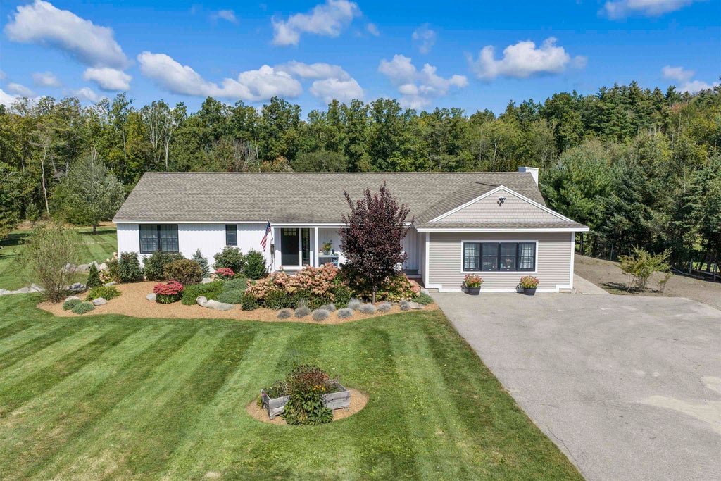Photo of 59 Stumpfield Road, Kensington, NH 03833 (MLS # 5112311)