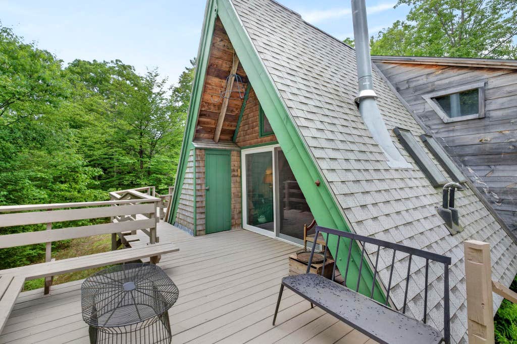Photo of 185 North Road, Deering, NH 03244 (MLS # 5095000)