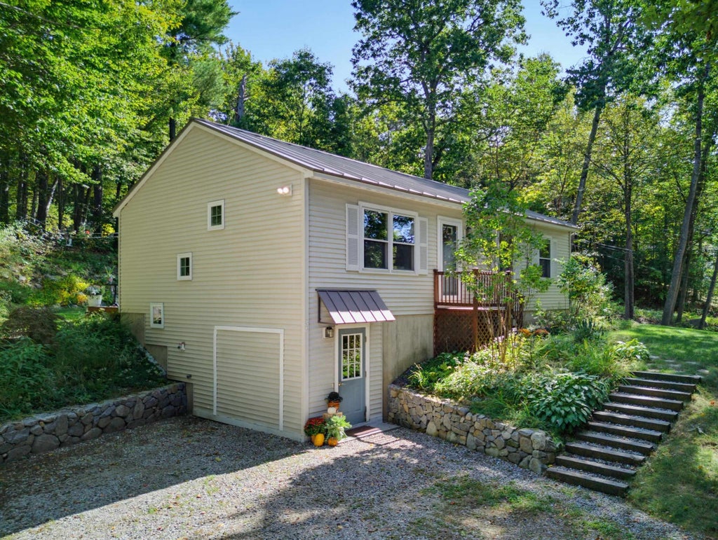 Photo of 34 Cataldo Road, Meredith, NH 03253 (MLS # 5111791)