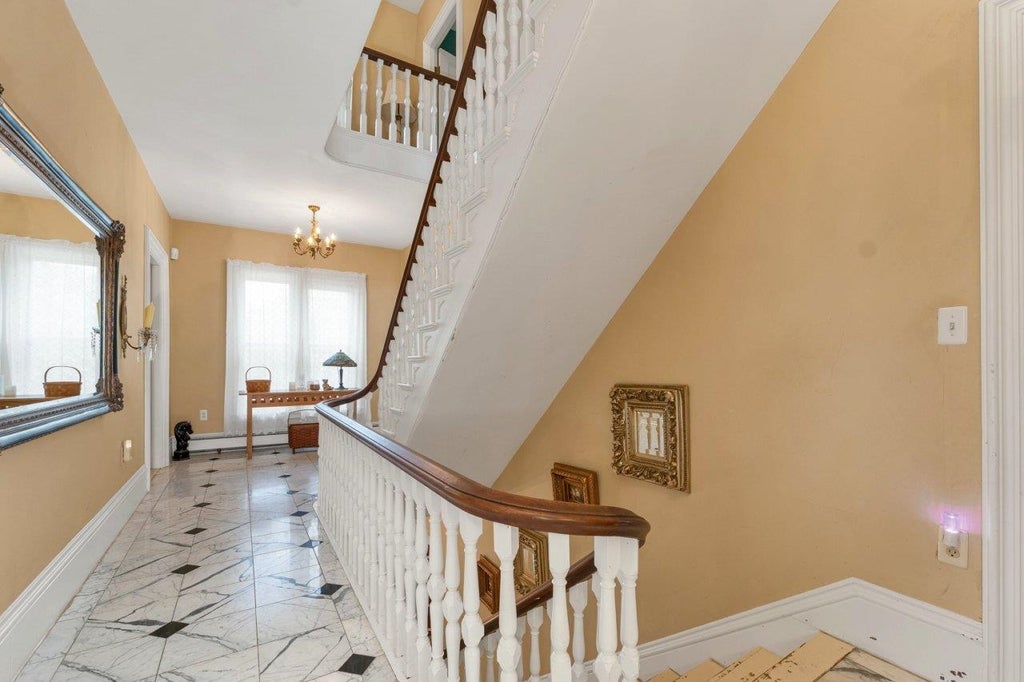 Photo of 254 High Street, Somersworth, NH 03878 (MLS # 5105224)