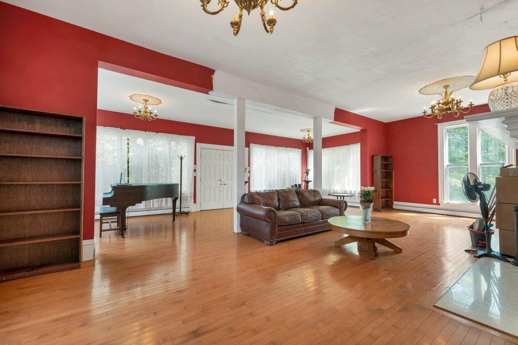 Photo of 254 High Street, Somersworth, NH 03878 (MLS # 5105224)