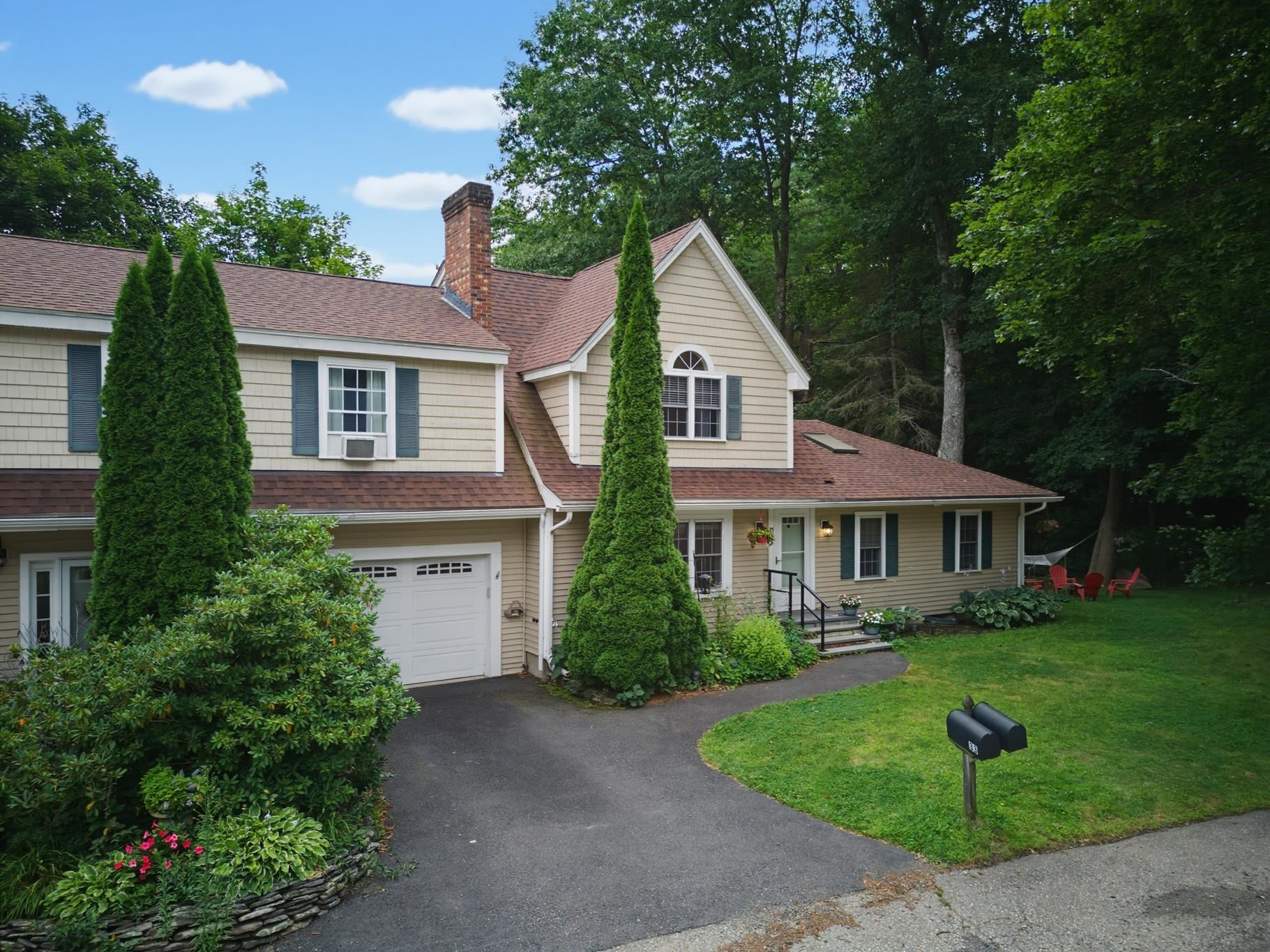 35 Pleasant Street