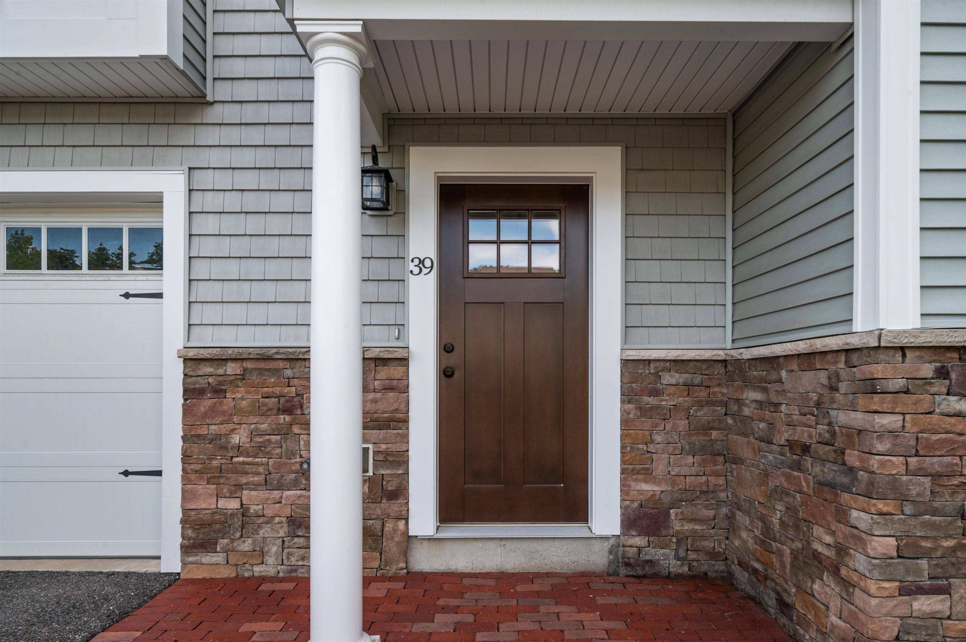 39 Acadia Lane