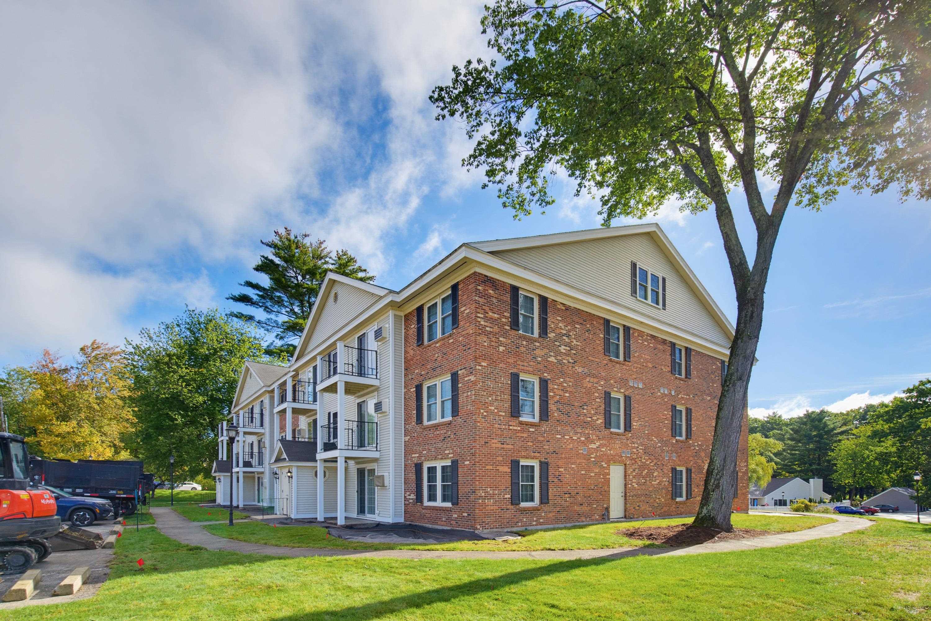 2 Northbrook Drive 210