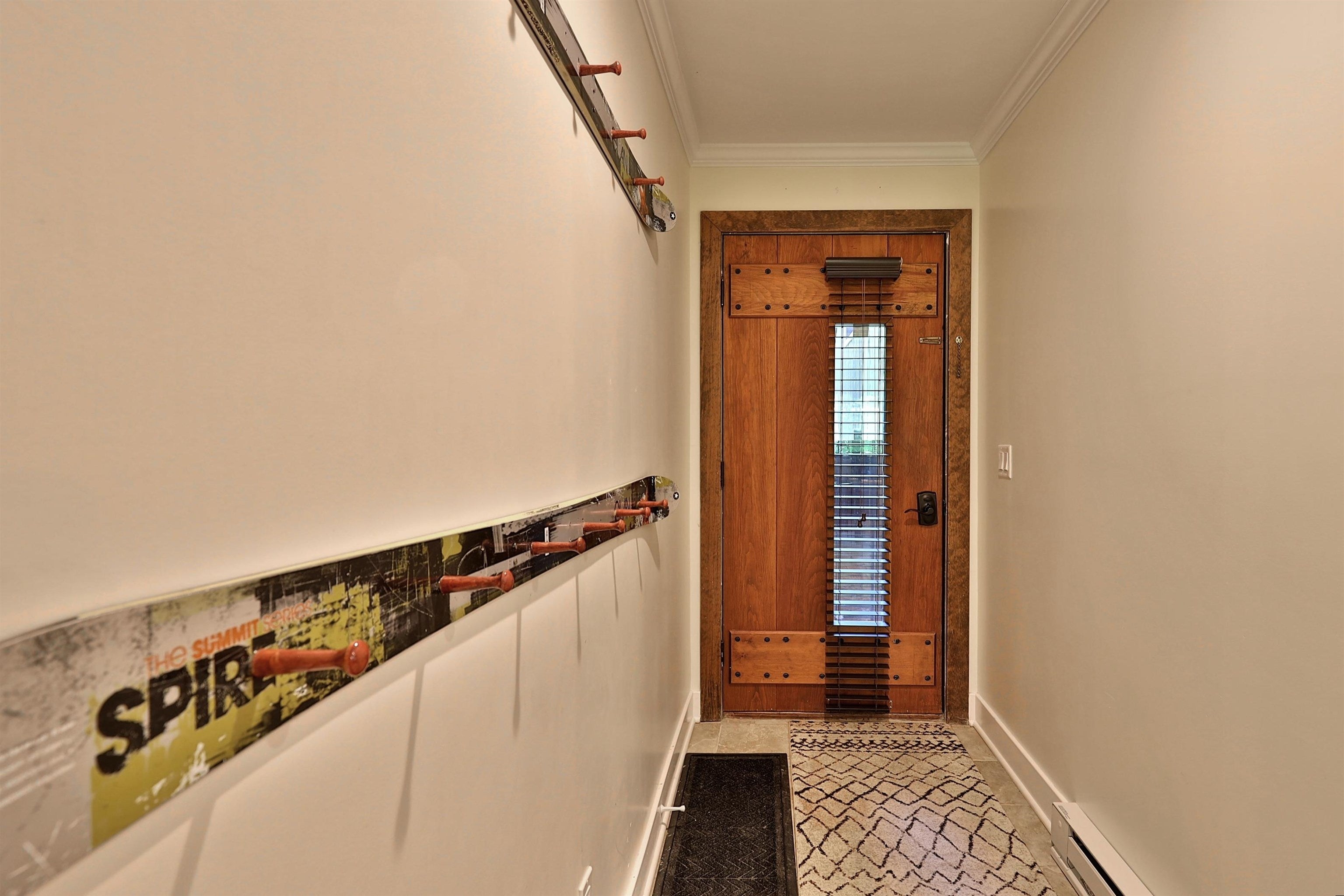 894 East Ash Road L9