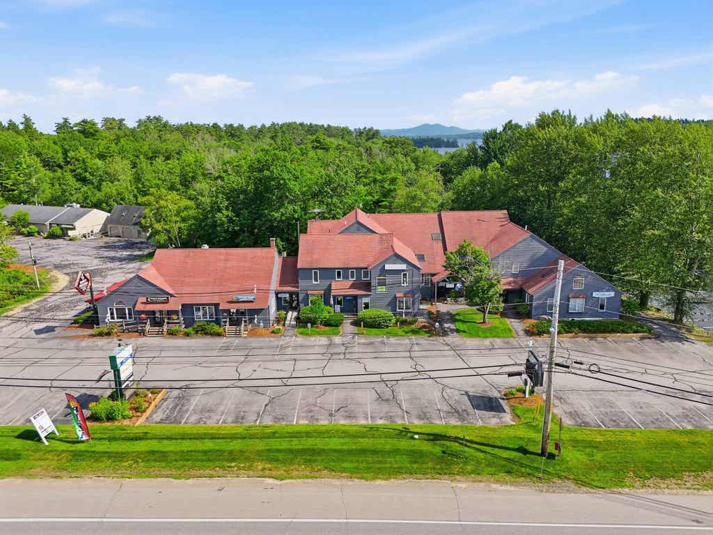 Photo of 60 Whittier Highway #4A, Moultonborough, NH 03254 (MLS # 5099368)
