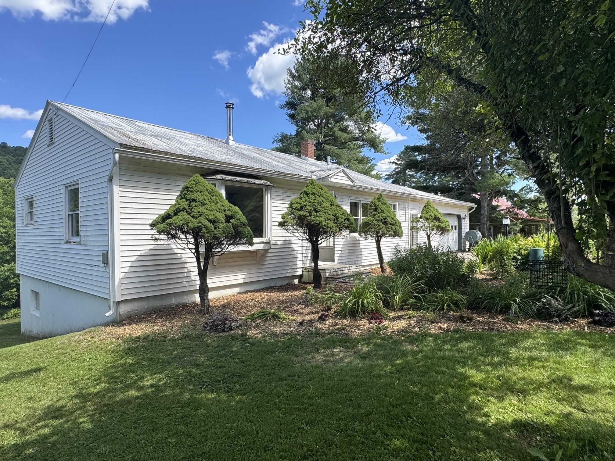 663 Elm Street