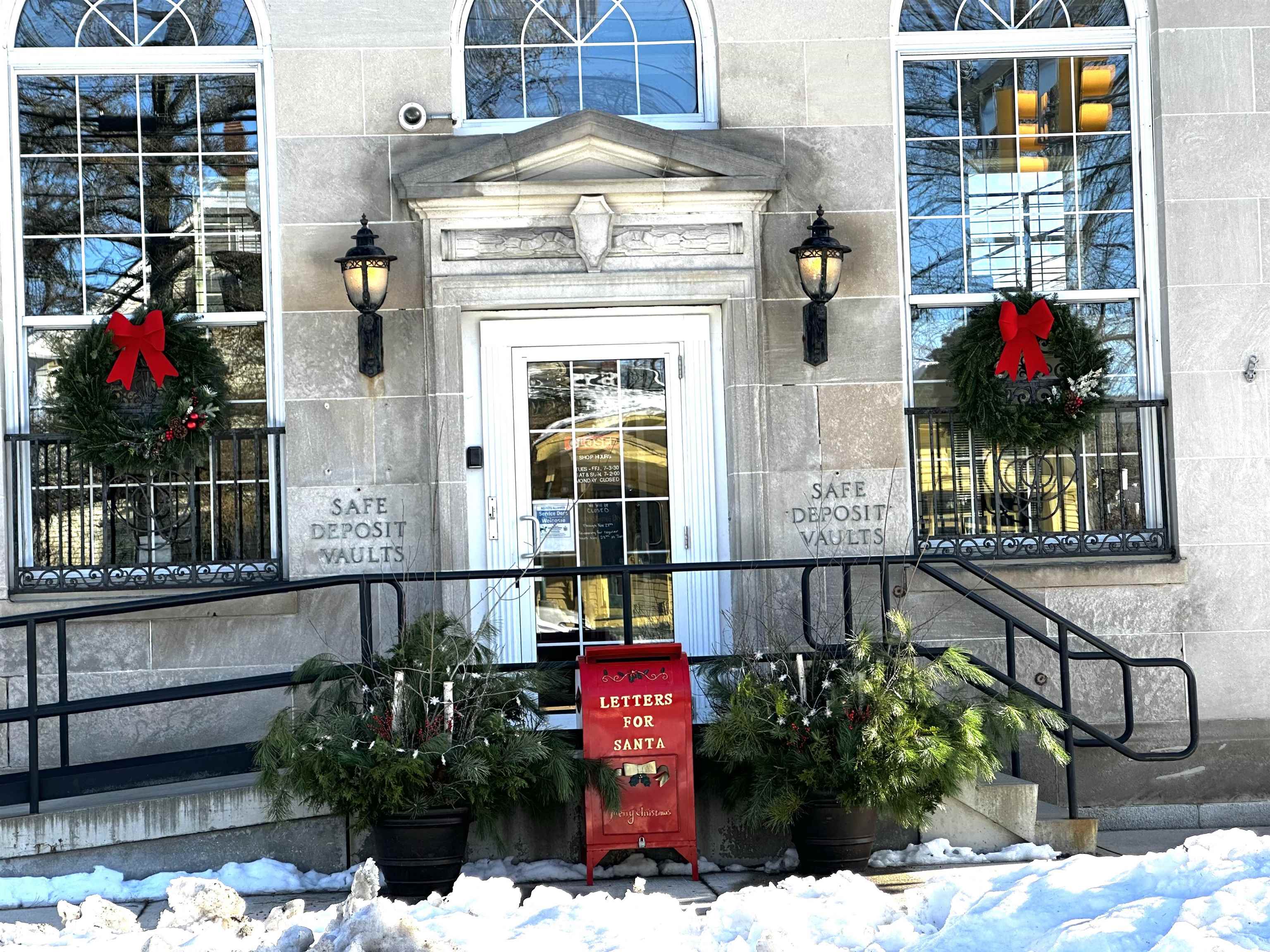 627 Main Street - Photo 3