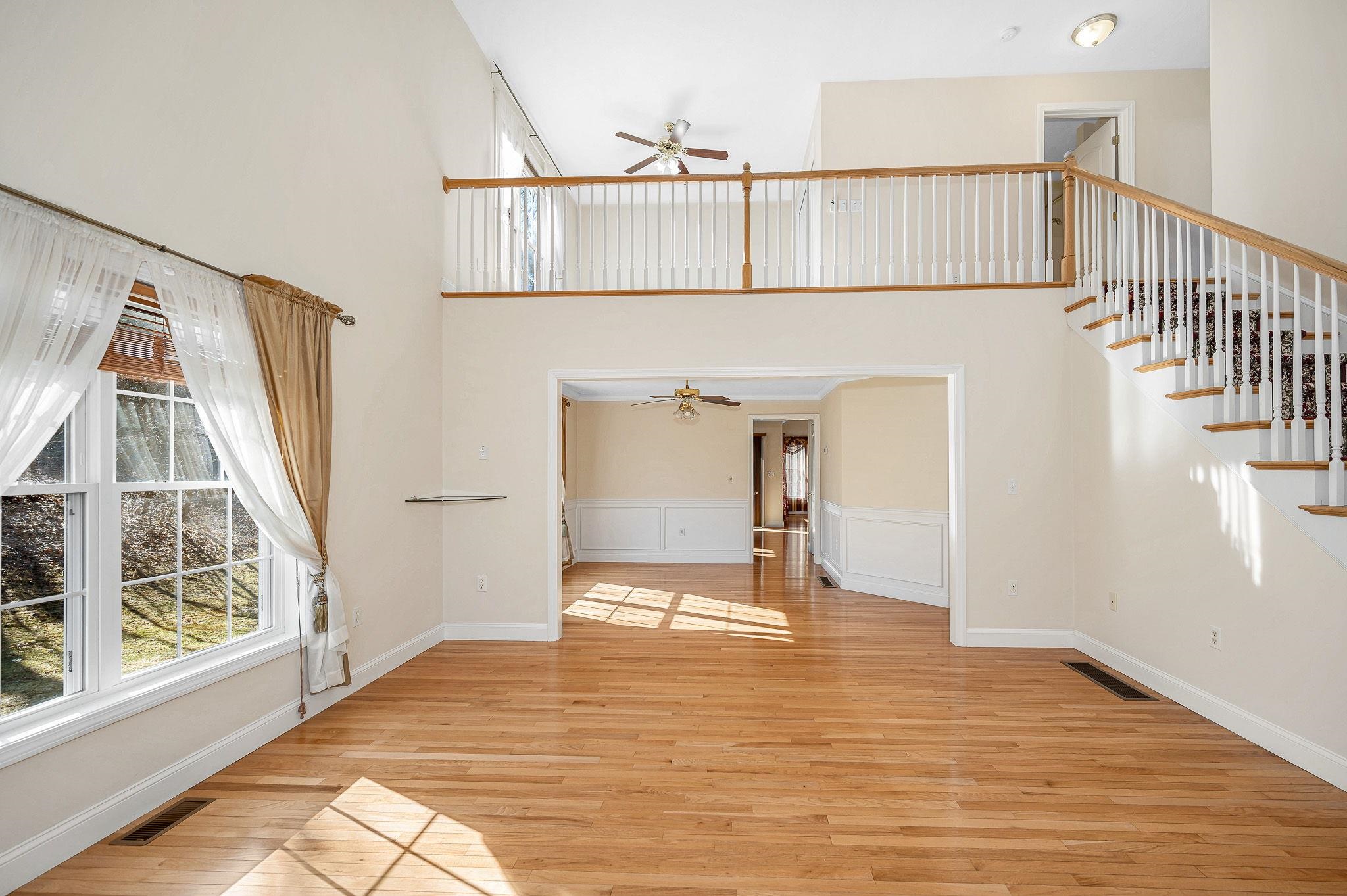 2 Prestwick Trail