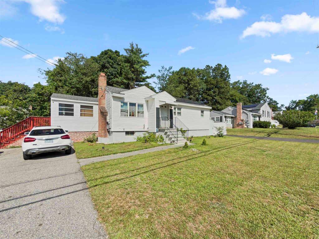 Photo of 8 Haigh Avenue, Salem, NH 03079 (MLS # 5100881)