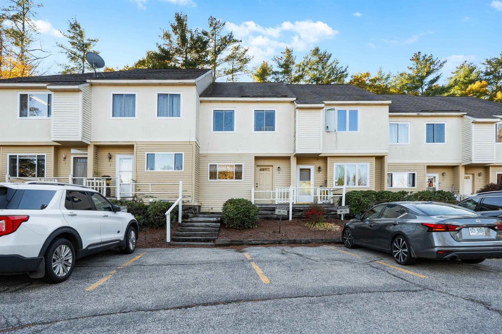 Photo of 39 Freetown Road #3, Raymond, NH 03077 (MLS # 5115178)