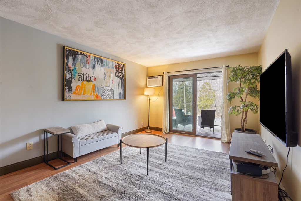 Photo of 11 Strawberry Bank Road #17, Nashua, NH 03062 (MLS # 5079206)