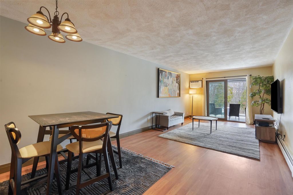 Photo of 11 Strawberry Bank Road #17, Nashua, NH 03062 (MLS # 5079206)