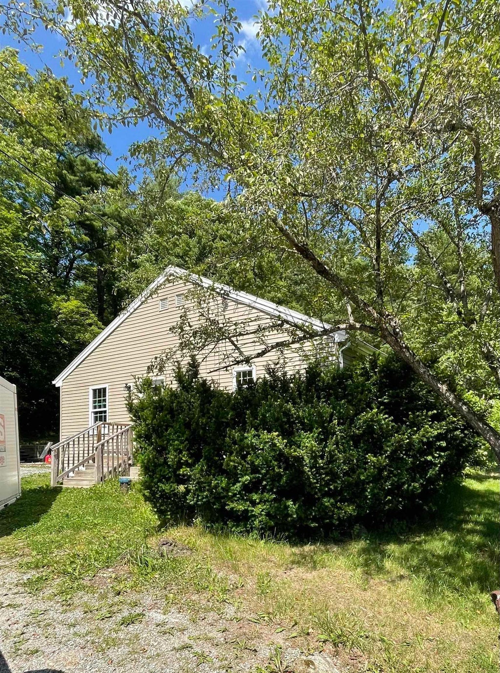 Photo of 35 Clinton Road, Antrim, NH 03440 (MLS # 5107616)