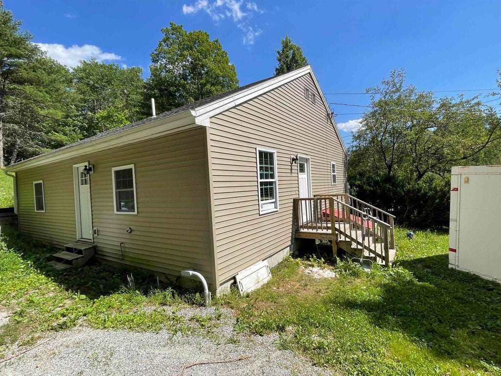 Photo of 35 Clinton Road, Antrim, NH 03440 (MLS # 5107616)