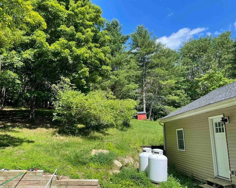 Photo of 35 Clinton Road, Antrim, NH 03440 (MLS # 5107616)
