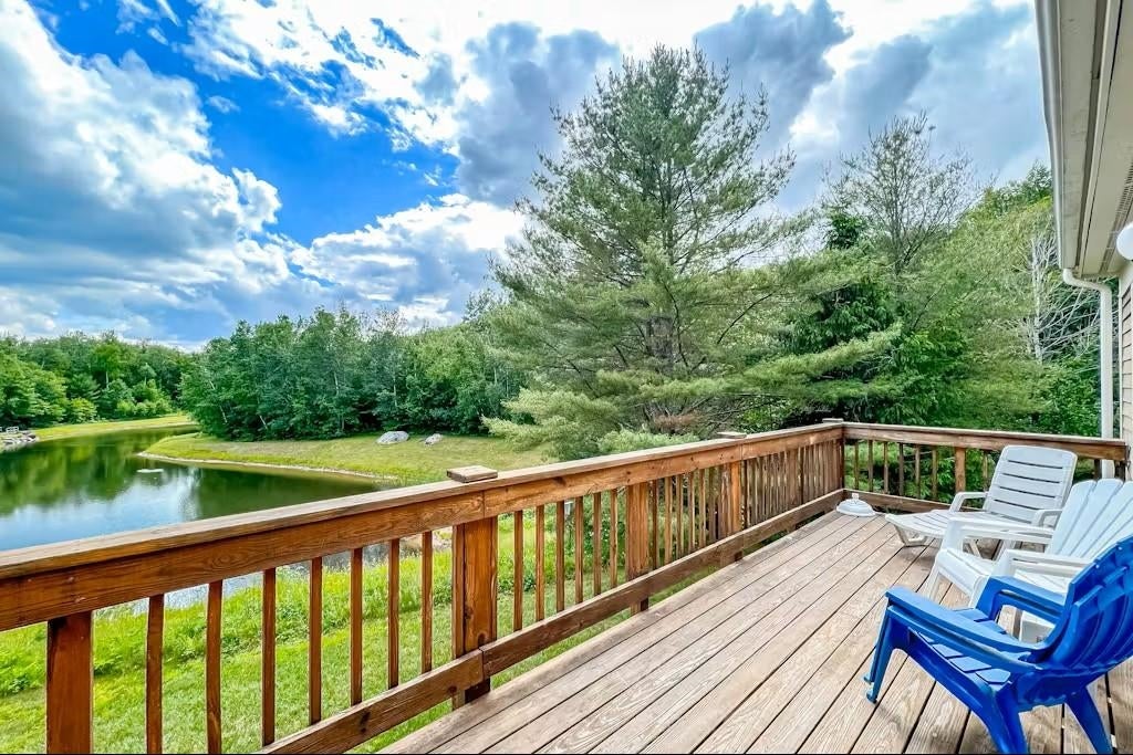 Photo of 166 Forest Ridge Drive #8, Lincoln, NH 03251 (MLS # 5114857)