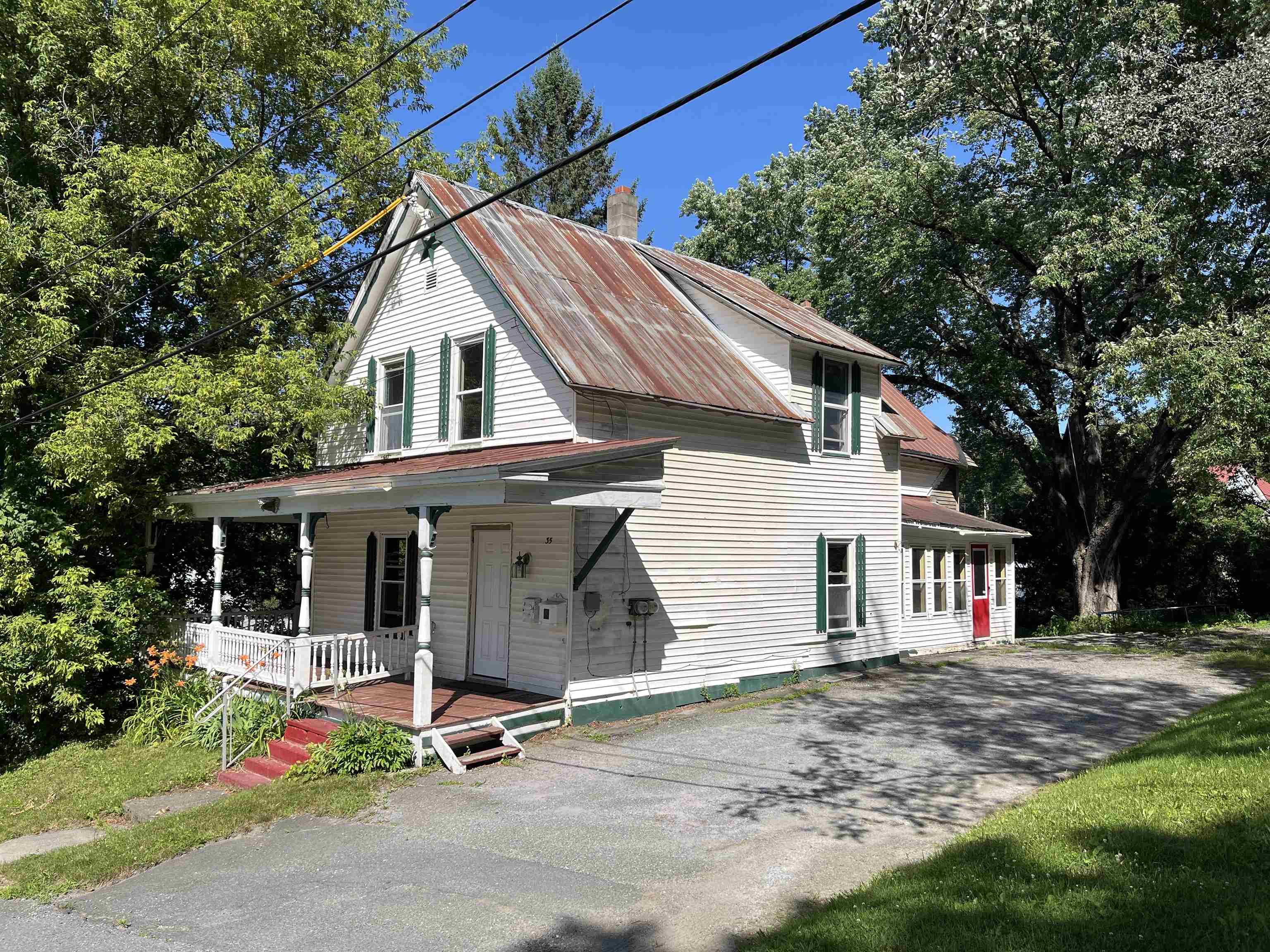 35 Mountain Avenue