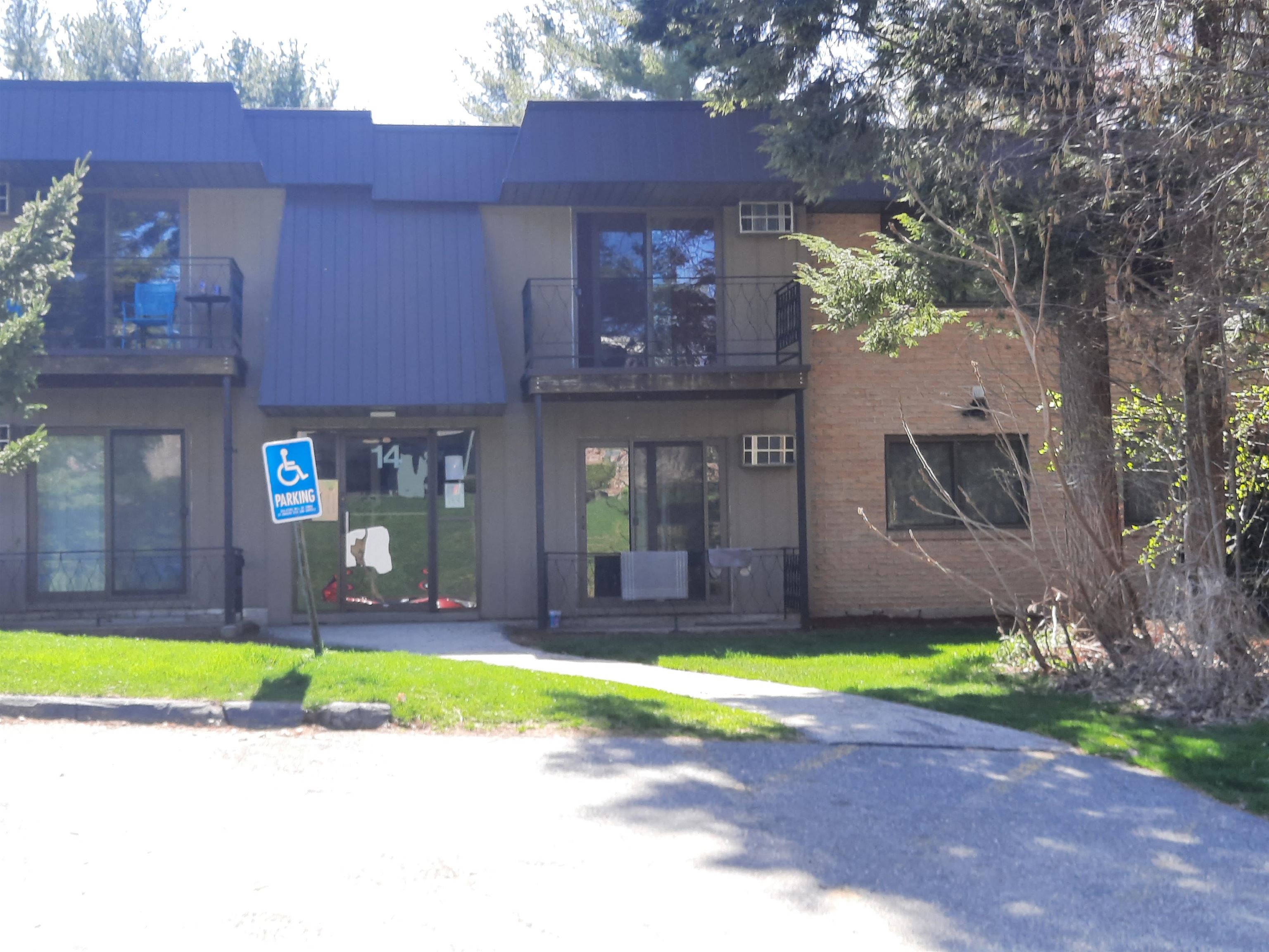 Photo 1 of 13 — 14 Strawberry Bank Road 7, Nashua, NH 03062