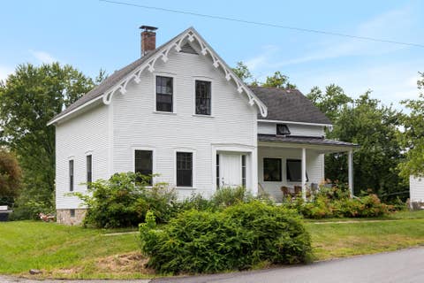 Photo of 104 South Water Street, Vergennes, VT 05491 (MLS # 5105789)