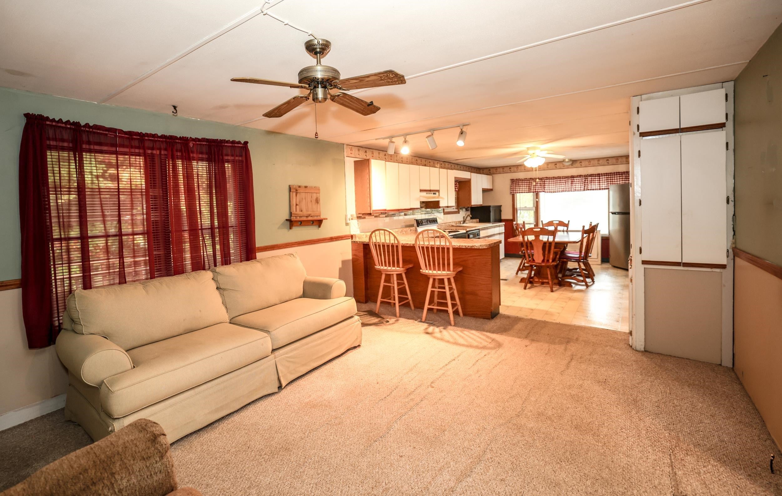 216 Friendship Avenue