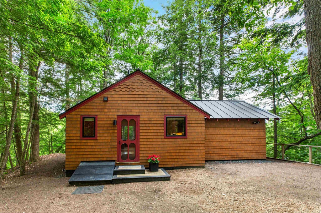 Photo of 26 River Road, Hanover, NH 03755 (MLS # 5096080)