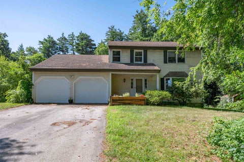 Photo of 41 Lund Drive, Hudson, NH 03051 (MLS # 5099151)