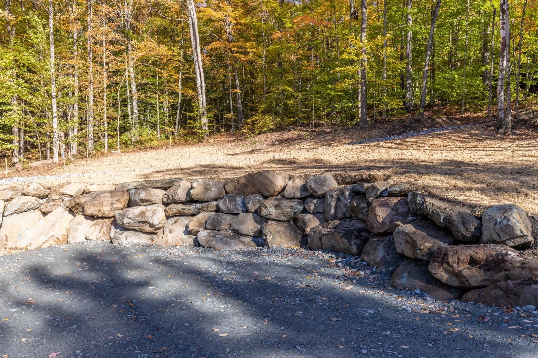 1243 North Hollow Road