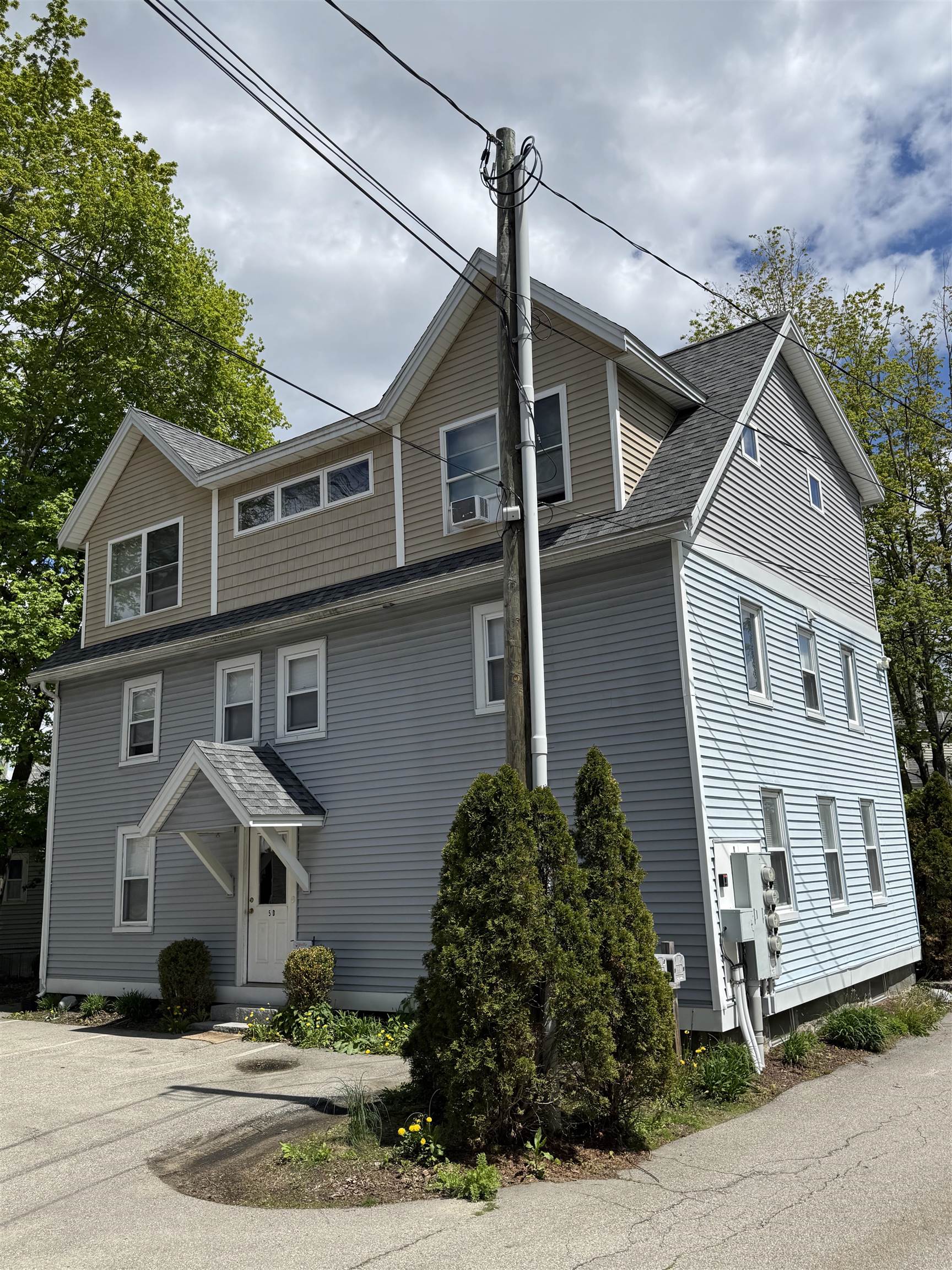 5 1/2 Spring Street