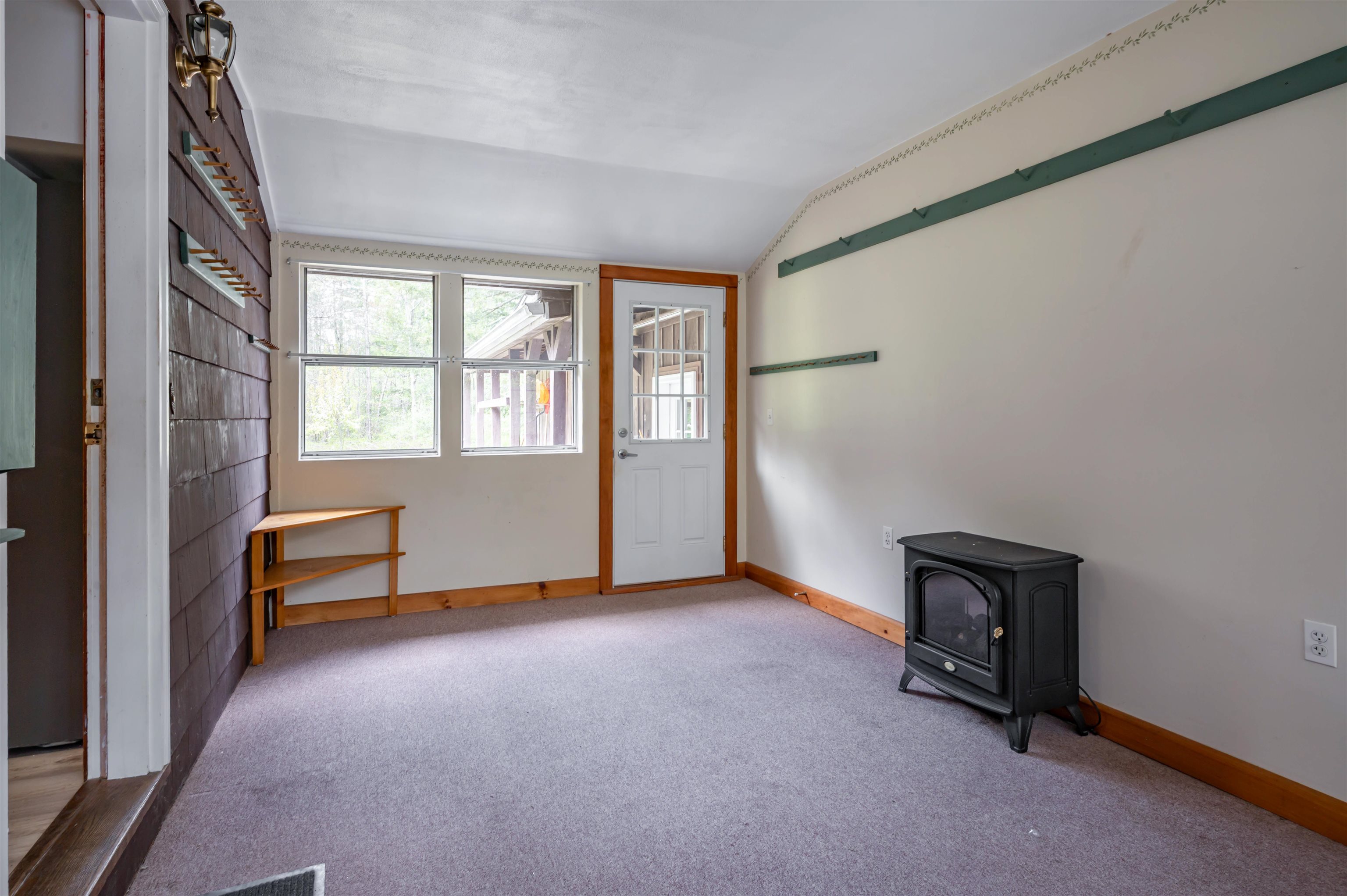 54 Towle Road