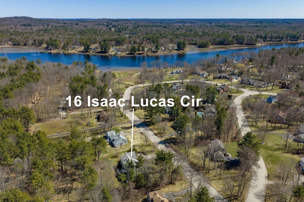Photo of 16 Isaac Lucas Circle, Dover, NH 03820 (MLS # 5083165)