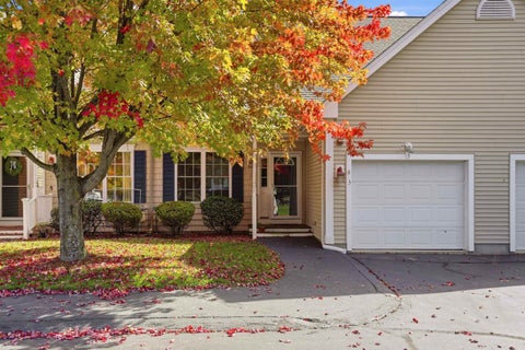 Photo of 71 N High Street #3, Derry, NH 03038 (MLS # 5113398)