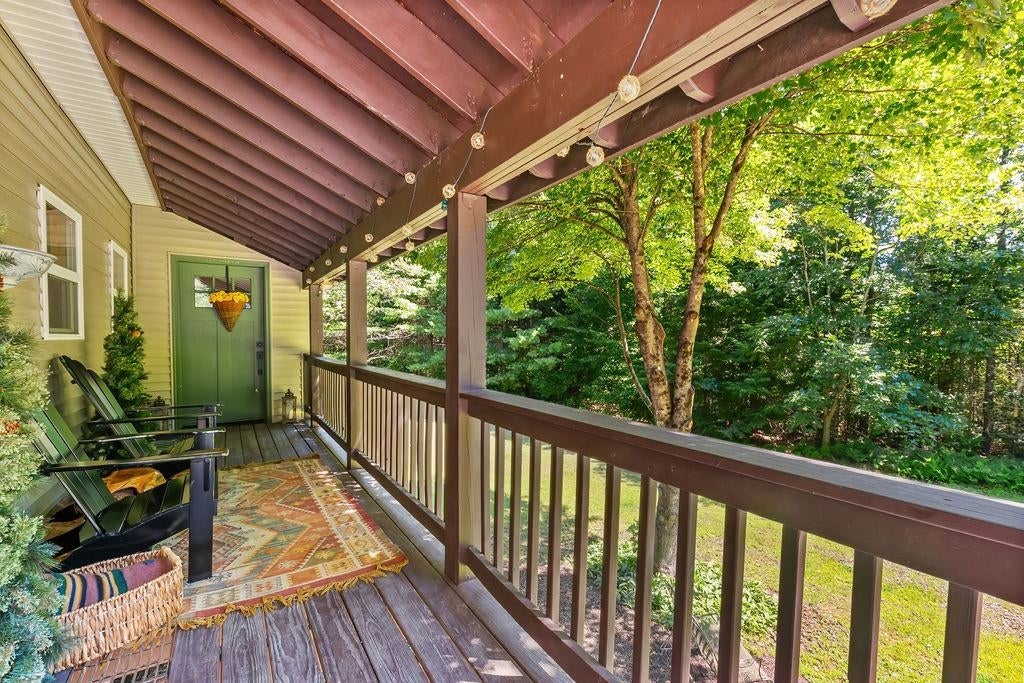 Photo of 32 Penacook Path, Sunapee, NH 03782 (MLS # 5103604)