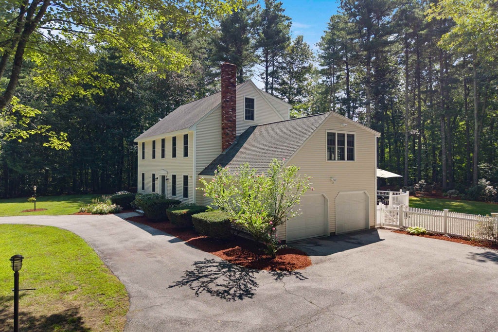 Photo of 1 Telo Road, Windham, NH 03087 (MLS # 5106972)