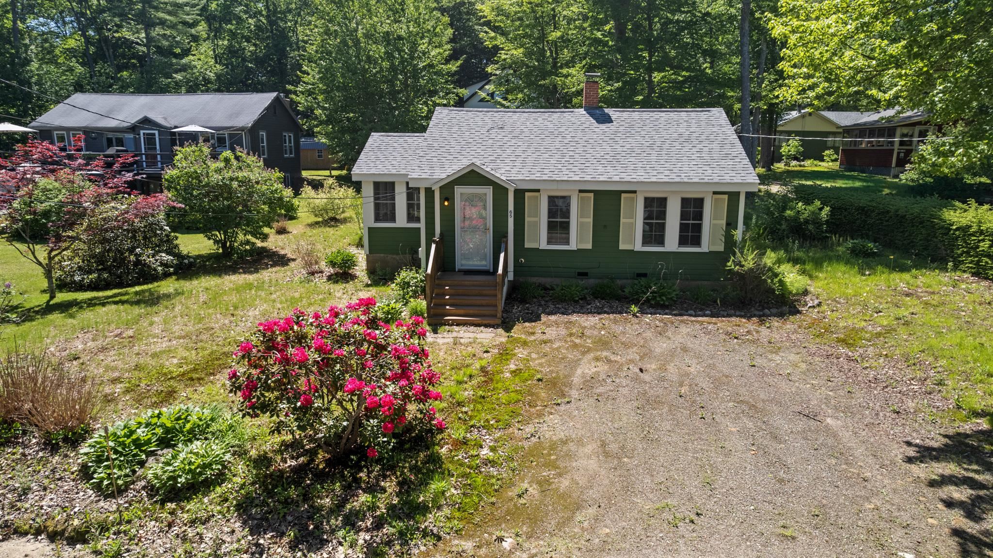 65 Lakeview Avenue
