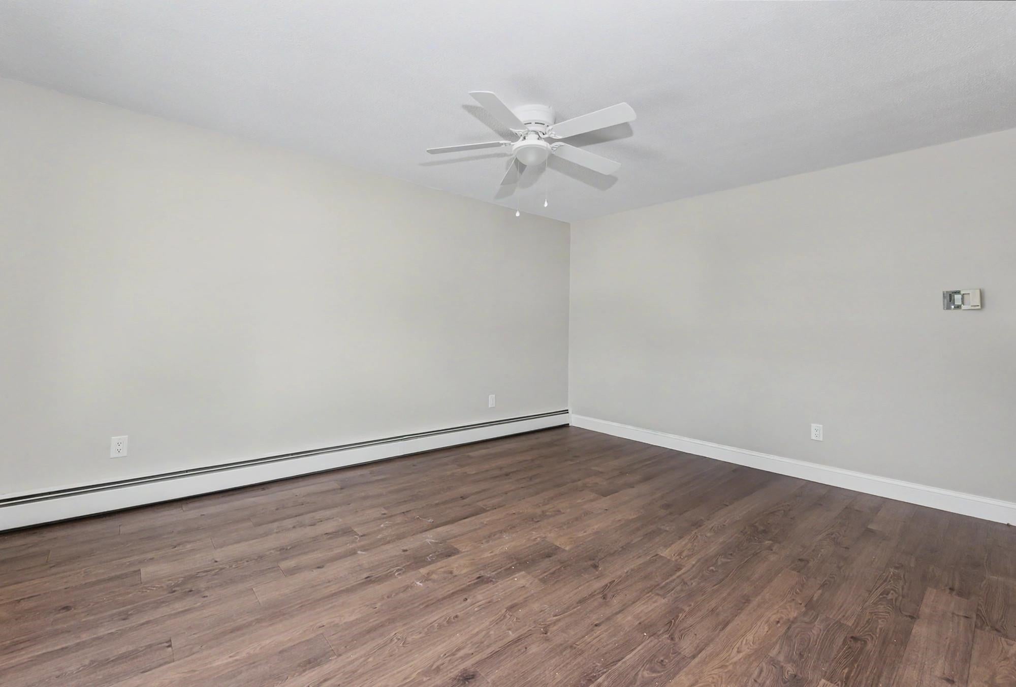 89 Winnacunnet Road 8